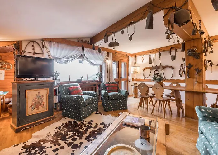 Charming Penthouse With Breathtaking Views * Cortina dʼAmpezzo