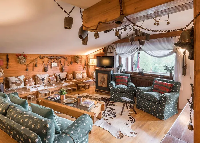 דירה Charming Penthouse With Breathtaking Views