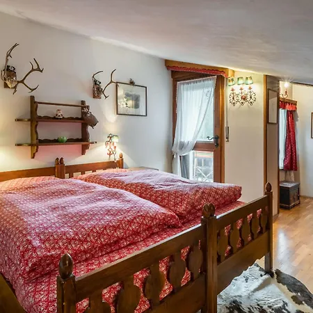 Lejlighed Charming Penthouse With Breathtaking Views Cortina dʼAmpezzo